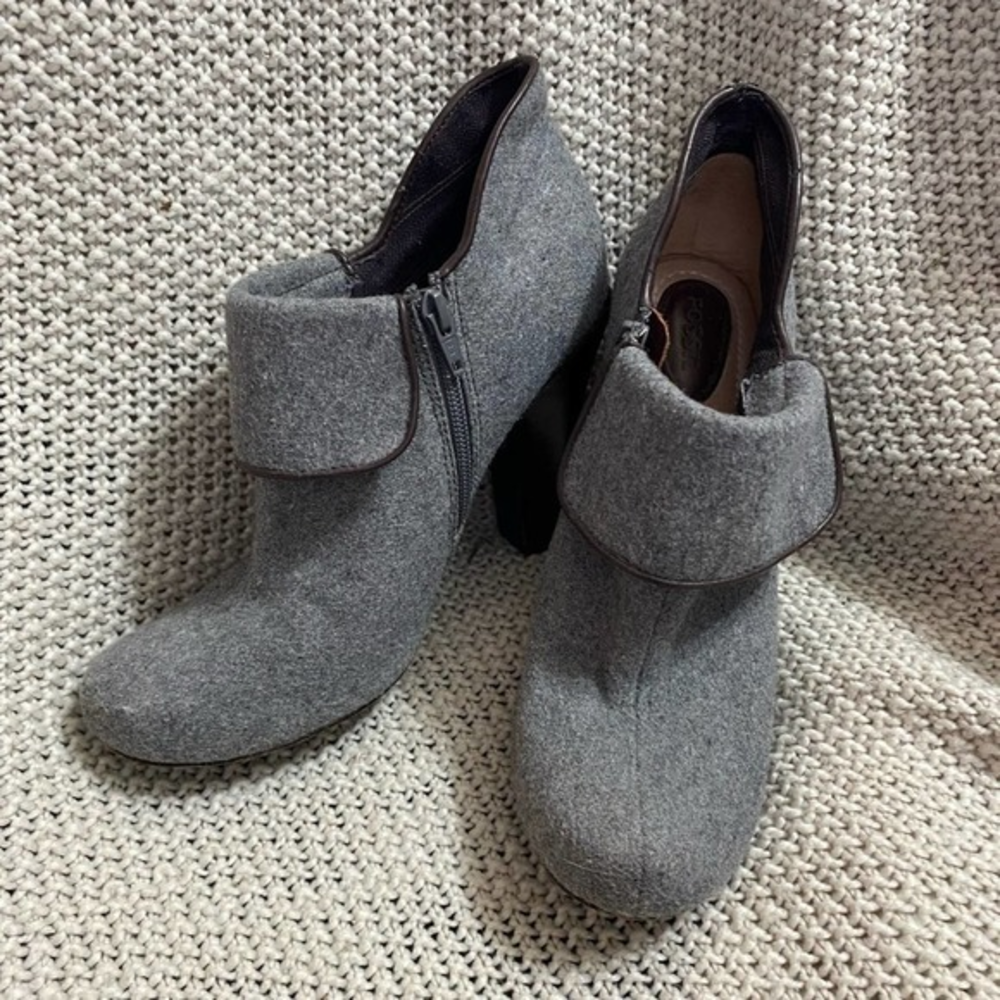 Wool‎ Heeled Boots by Fossil, Size 9